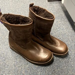 💜Mens Uggs Brown Leather Suede 8.5